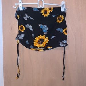 Cropped tube top, adjustable length, cinch ties